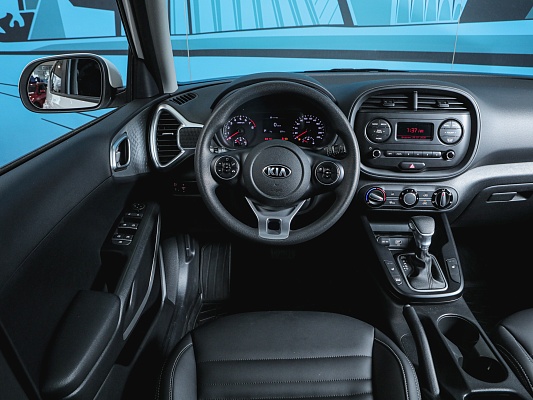 kia soul luxe white