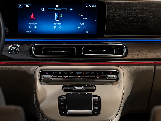 Mercedes-Benz V-class Avantgarde 2.0 AT Black